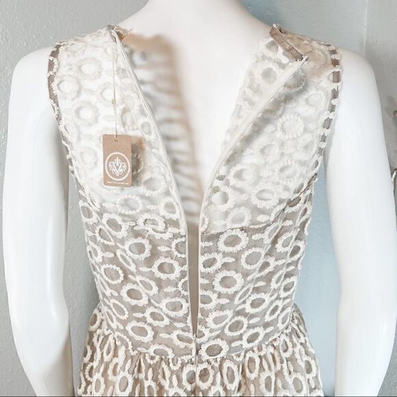TEA N ROSE Spun Sugar Dress Formal Beige Lacey Feminine Rustic Women's Medium - Picture 7 of 11